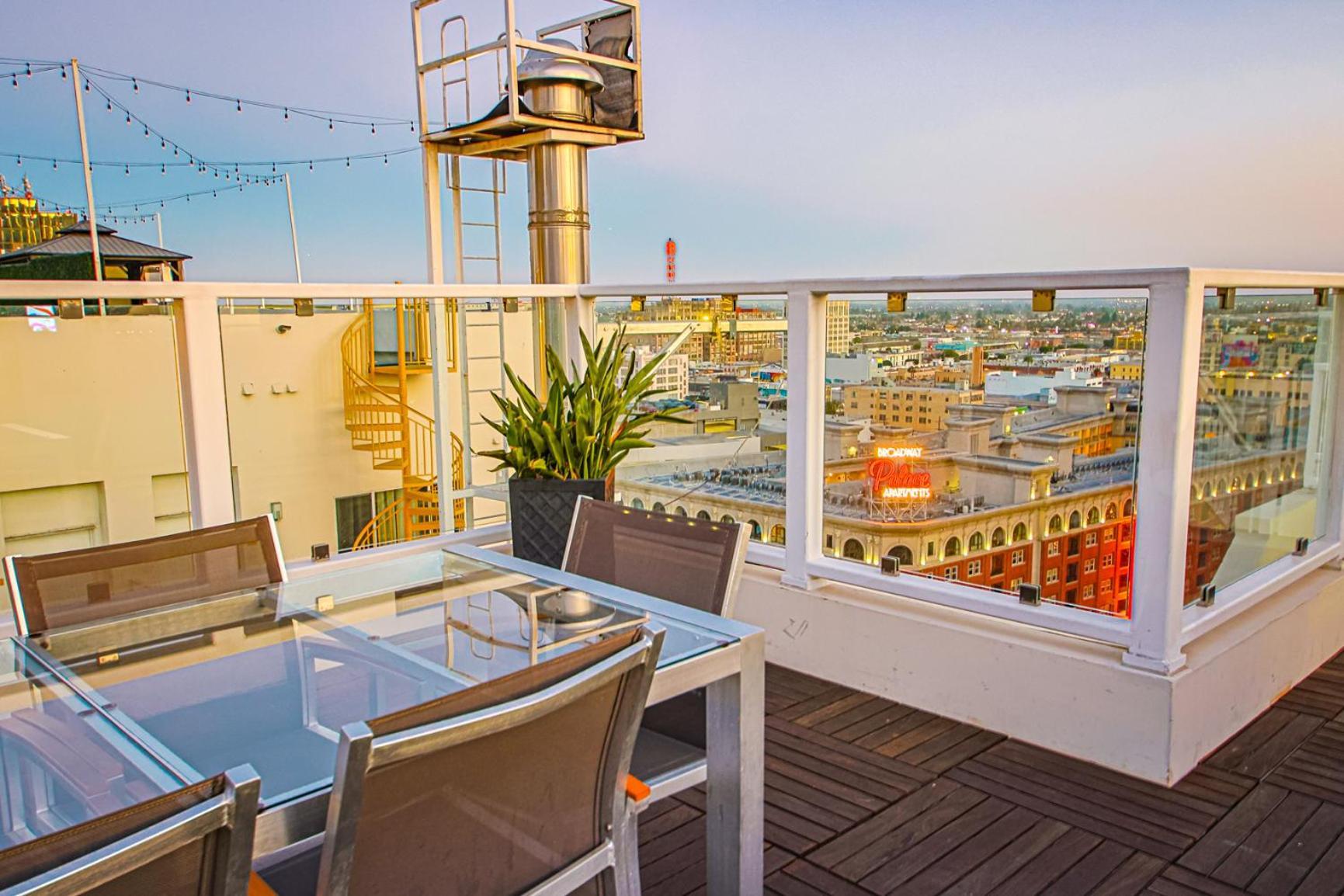 Stunning 1 Bdr 1 Bth, Pool, Jacuzzi Los Ángeles